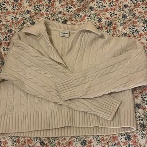 Aritiza Sunday Best cropped sweater